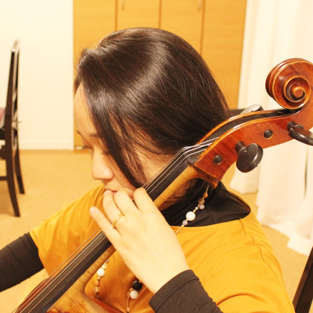 動画あり チェロの調弦 チューニング 初心者向けの方法 ペグとアジャスター回すコツ 音はadgcで442hz Arco音楽教室 東京都練馬区 埼玉県新座市で個人レッスンを提供しています